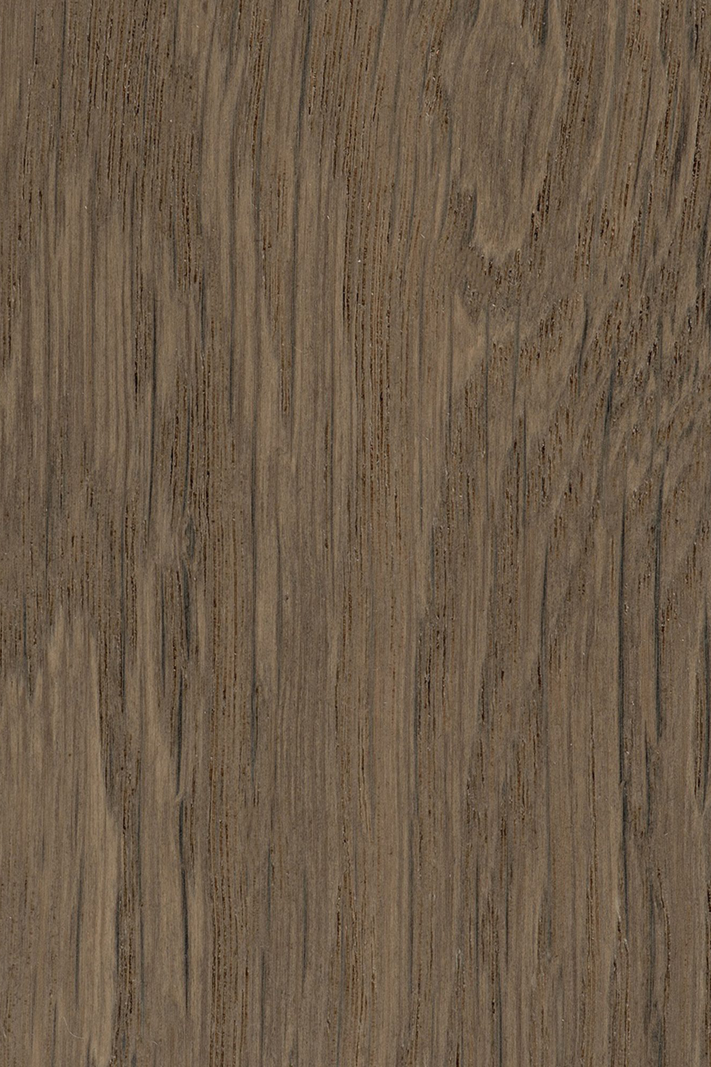 Detalle del parquet FRV BELLA de Frevin en roble cepillado y acabado lacado instalado por WINco en vivienda de Barcelona